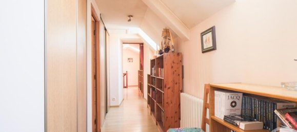 3 bedrooms House in Manche, France No. 358845 4