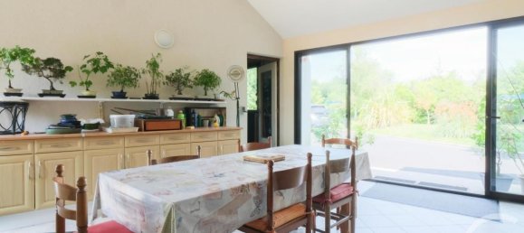 3 bedrooms House in Manche, France No. 358845 3