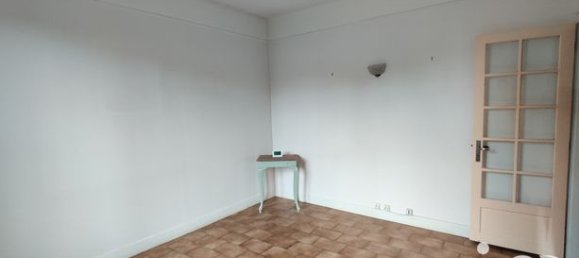 Casa de 3 dormitorios en Neuilly-sur-Marne, France No. 354867 6