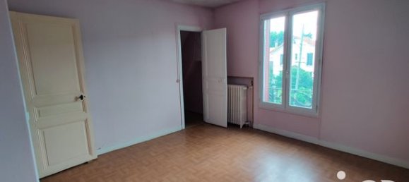 Casa de 3 dormitorios en Neuilly-sur-Marne, France No. 354867 10