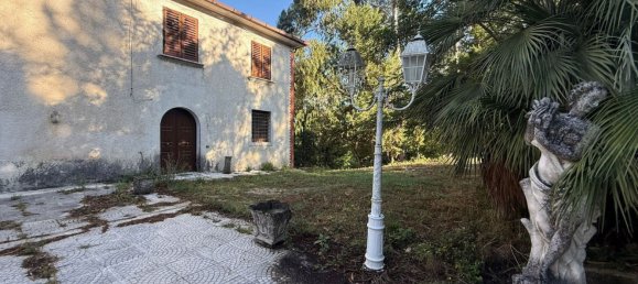 3غرفة منزل في Colliano, Italy رقم 270966 16