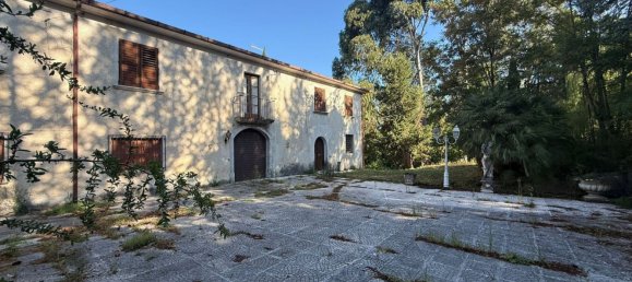 3غرفة منزل في Colliano, Italy رقم 270966 8