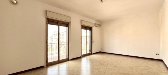 5 bedrooms Apartment in Palermo, Italy No. 336269 17