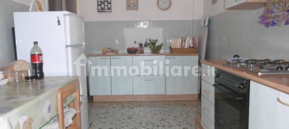 2 Schlafzimmer Wohnung in Rome, Italy, Nr. 290028 8