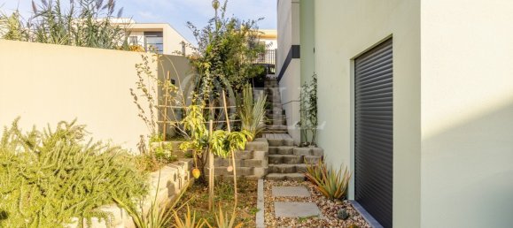 3 Schlafzimmer Villa in Cascais, Portugal, Nr. 118152 4