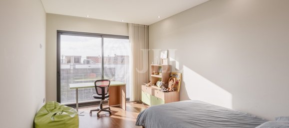 3 Schlafzimmer Villa in Cascais, Portugal, Nr. 118152 23