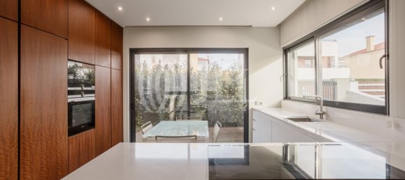 3 Schlafzimmer Villa in Cascais, Portugal, Nr. 118152 10