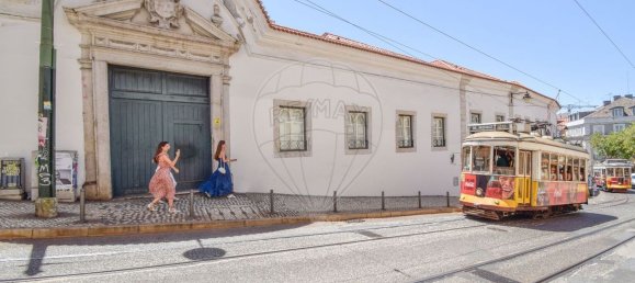 Studio in Lisbon, Portugal No. 113597 9
