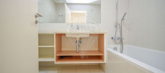 Studio in Lisbon, Portugal No. 113597 18