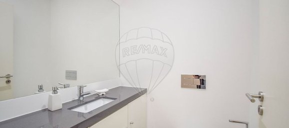 Studio in Lisbon, Portugal No. 113597 7