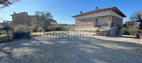 Villa T4 em Monteleone d'Orvieto, Italy N.º 65822 2