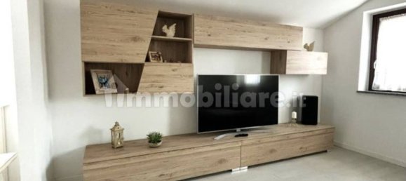 2 Schlafzimmer Villa in Zelo Buon Persico, Italy, Nr. 342840 32