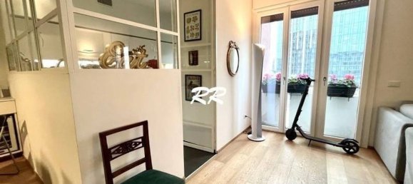 3 bedrooms Apartment in Milan, Italy No. 313151 14