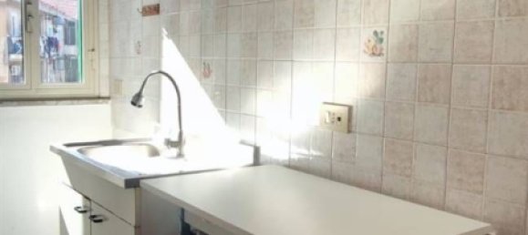 Apartamento de 2 divisões em Messina, Italy N.º 45131 2