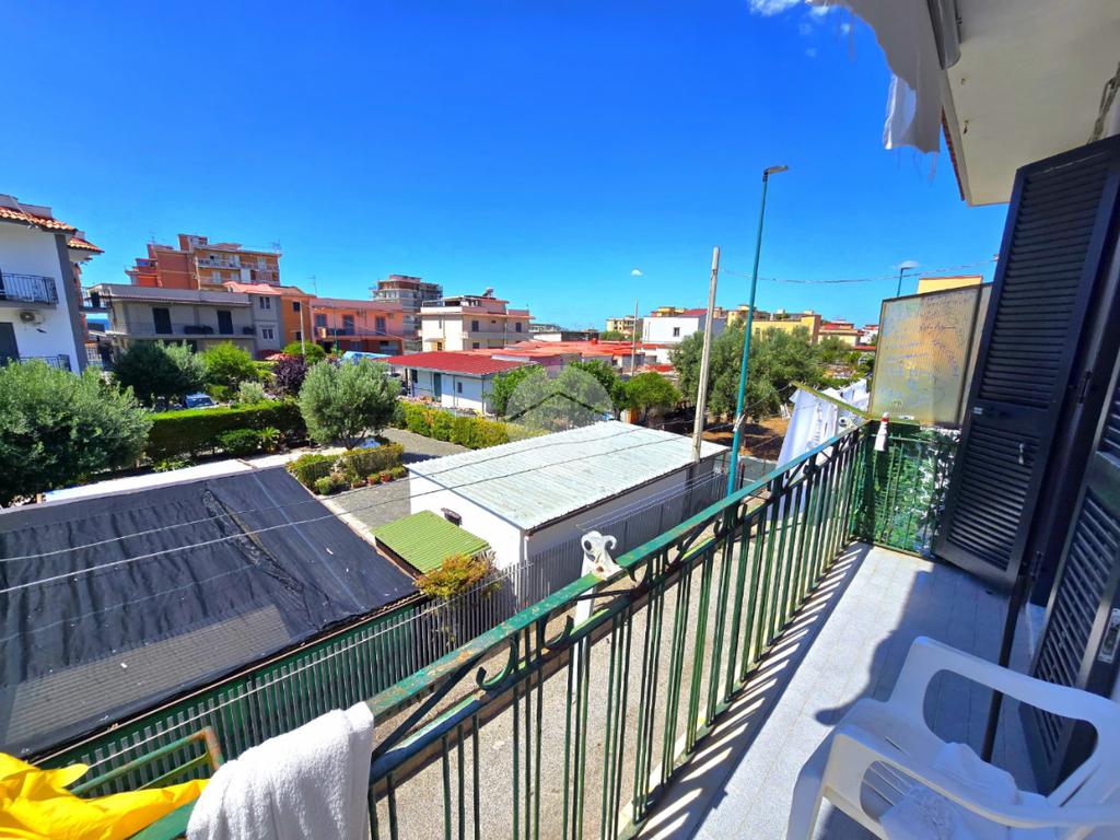2 bedrooms Apartment in Torre del Greco, Italy No. 310048