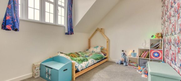 4 bedrooms House in Taunton, United Kingdom No. 13619 45