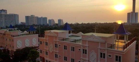 2 bedrooms Condo in Pattaya, Thailand No. 1180 8