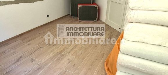 Квартира с 1 спальней в Варацце, Италия № 265291 5