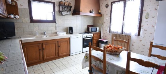 3 bedrooms House in Challet, France No. 157382 3