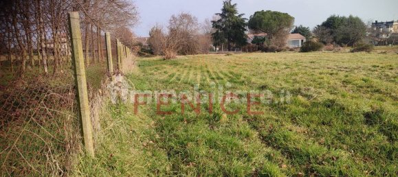 8695m² Land in Giavera del Montello, Italy No. 323470 21