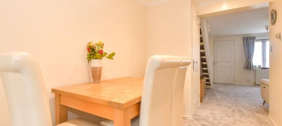 3 bedrooms House in Essex, United Kingdom No. 4145 6