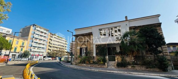 Квартира с 6 комнатами в Пескара, Италия № 25033 22