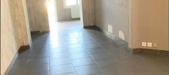 4 Schlafzimmer Haus in Caudry, France, Nr. 69919 3