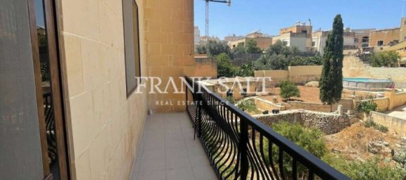 3 bedrooms Apartment in Ghajnsielem, Malta No. 6179 11