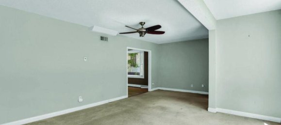 3 bedrooms House in Grimsby, Canada No. 729 6