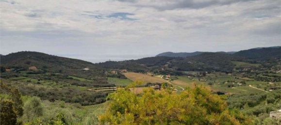 5 rooms House in Portoferraio, Italy No. 163726 4