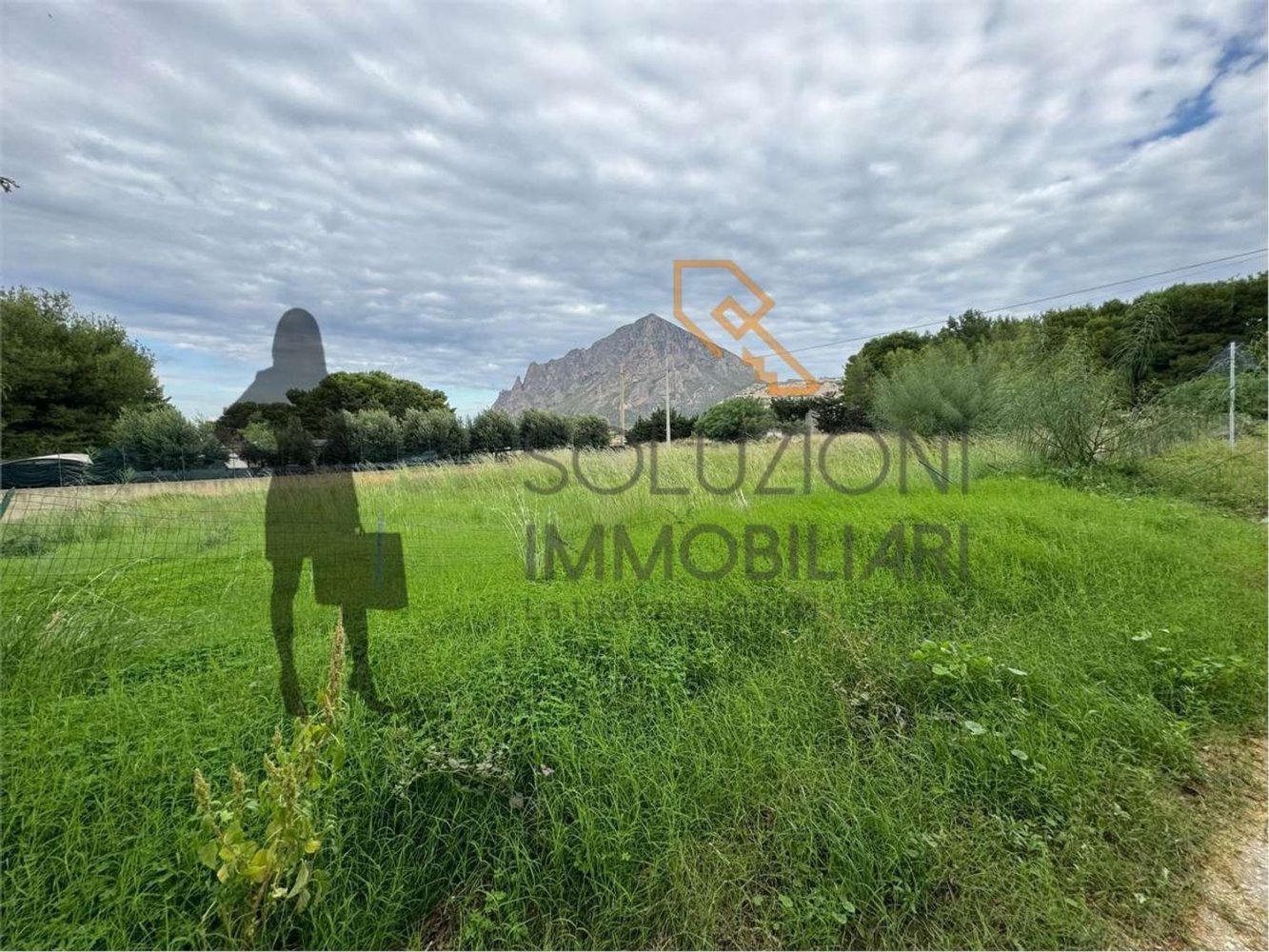 Земельный участок 1140м² в Кустоначи, Италия № 306861