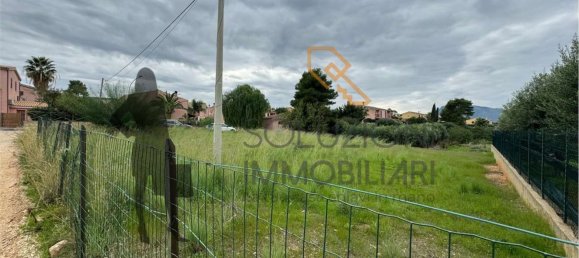 Земельный участок 1140м² в Кустоначи, Италия № 306861 2