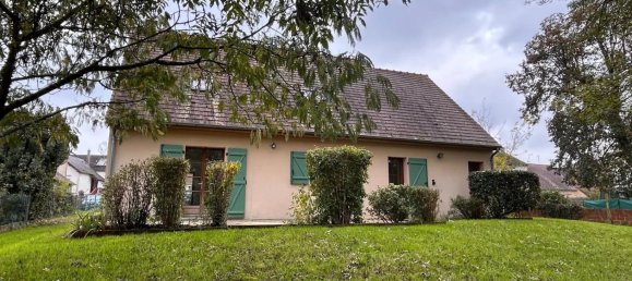 Casa de 4 dormitorios en Badecon-le-Pin, France No. 51615 17