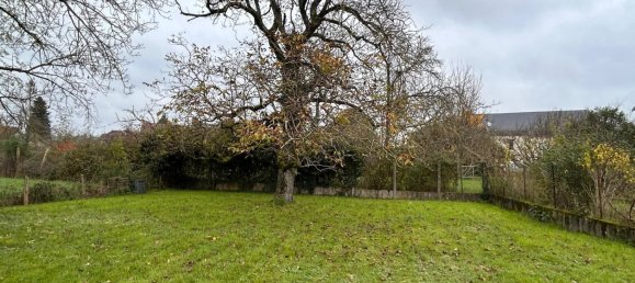 Casa de 4 dormitorios en Badecon-le-Pin, France No. 51615 51