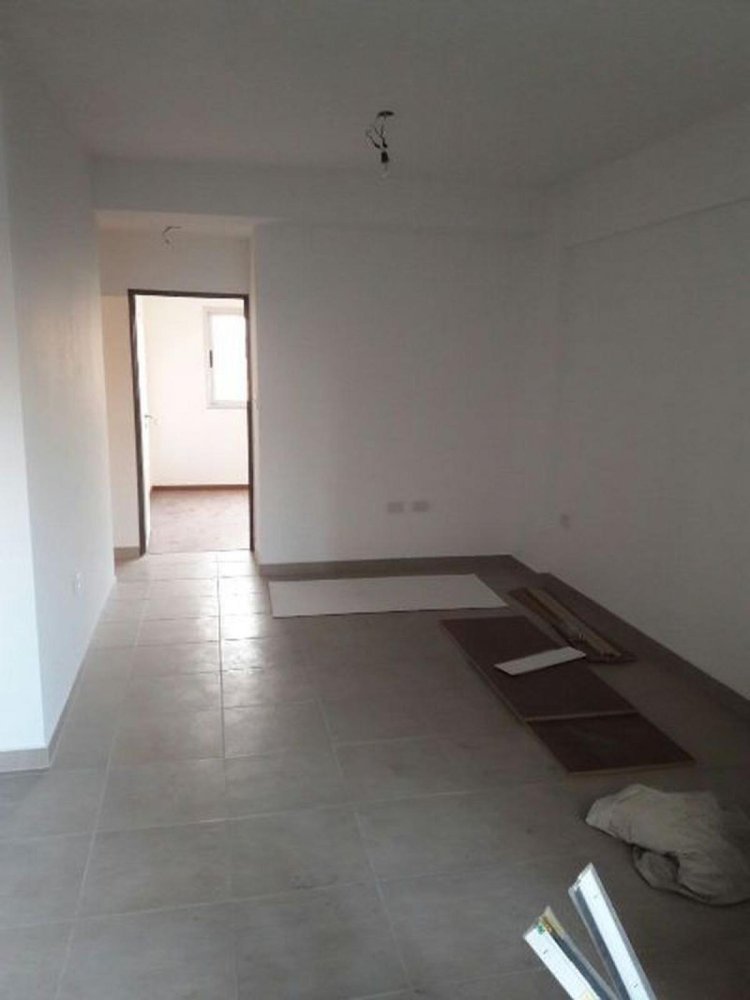 Studio in Bermudez, Argentina No. 61232