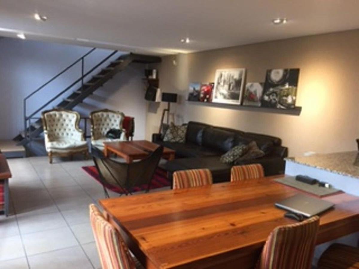 Studio in Buenos Aires, Argentina No. 90447