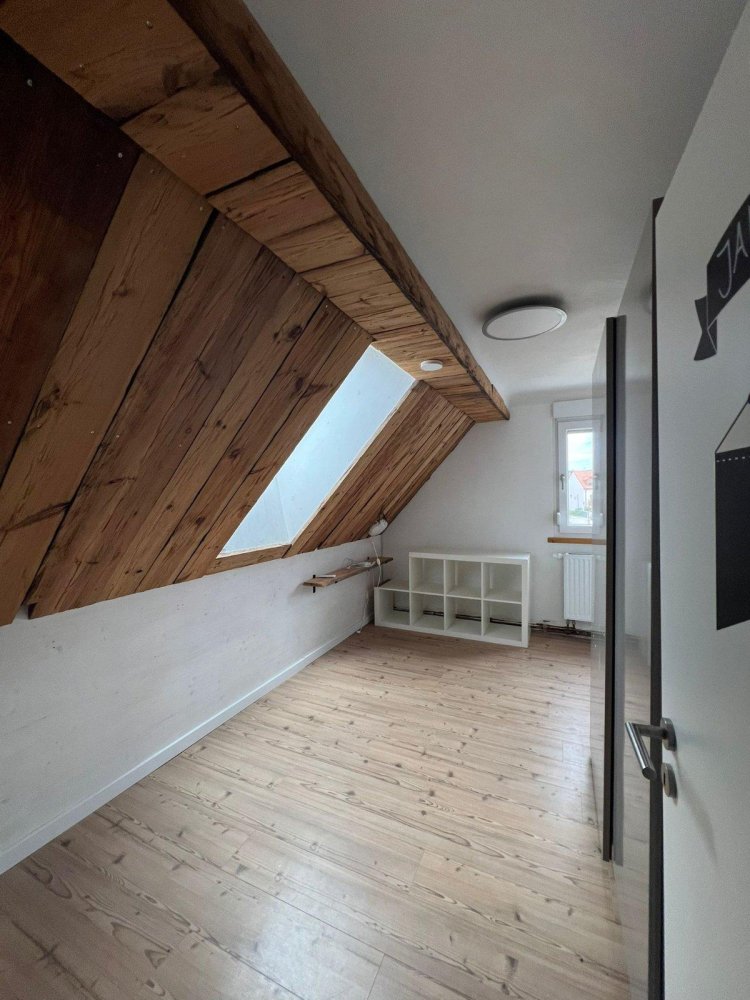 4 bedrooms House in Wurzburg, Germany No. 222174