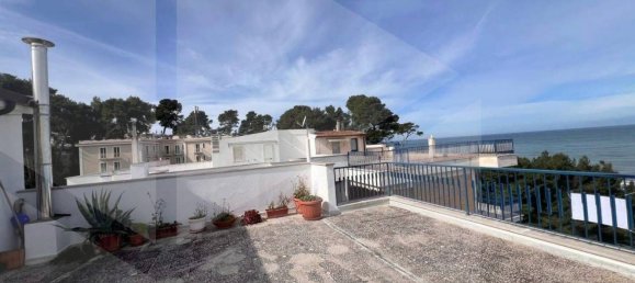 5 rooms Apartment in Vico del Gargano, Italy No. 22965 10