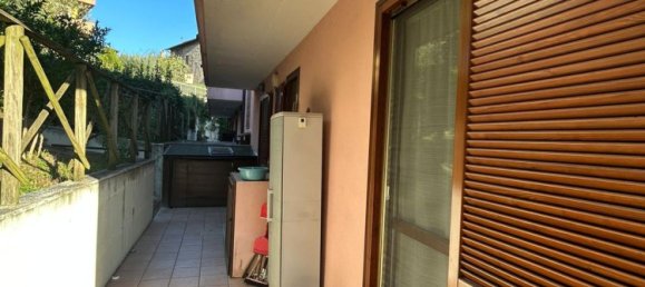 3 Schlafzimmer Wohnung in Magione, Italy, Nr. 339749 2