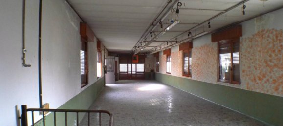 320m² Warehouse in Vanzaghello, Italy No. 160692 17