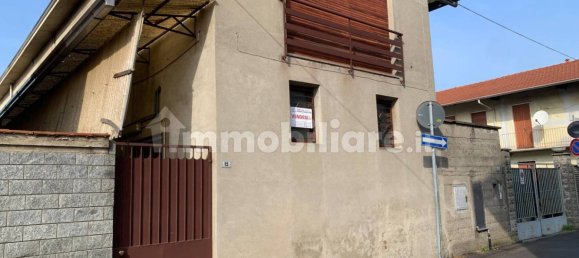 320m² Warehouse in Vanzaghello, Italy No. 160692 31