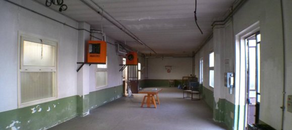 320m² Warehouse in Vanzaghello, Italy No. 160692 7