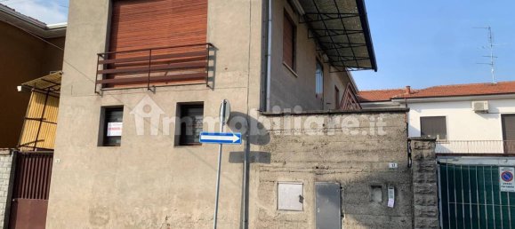 320m² Warehouse in Vanzaghello, Italy No. 160692 29