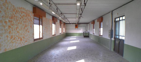 320m² Warehouse in Vanzaghello, Italy No. 160692 22