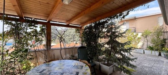 5-salle Appartement à Saronno, Italy No. 67040 38