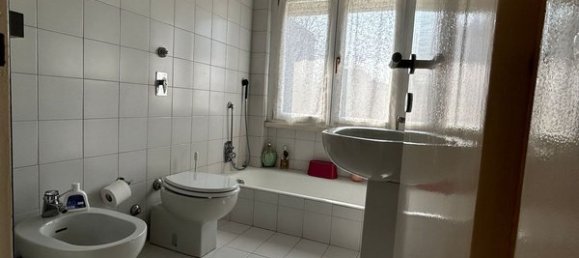 5-salle Appartement à Saronno, Italy No. 67040 12