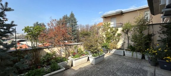 5-salle Appartement à Saronno, Italy No. 67040 43