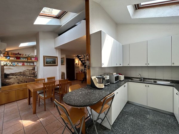 5-salle Appartement à Saronno, Italy No. 67040