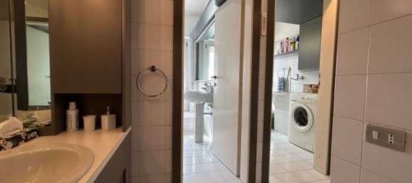 5-salle Appartement à Saronno, Italy No. 67040 14