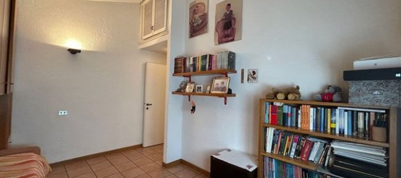 5-salle Appartement à Saronno, Italy No. 67040 15